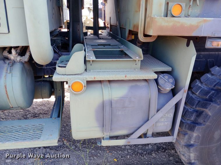 image for item DP1109 1989 Bowen & McLaughlin York M929 dump truck