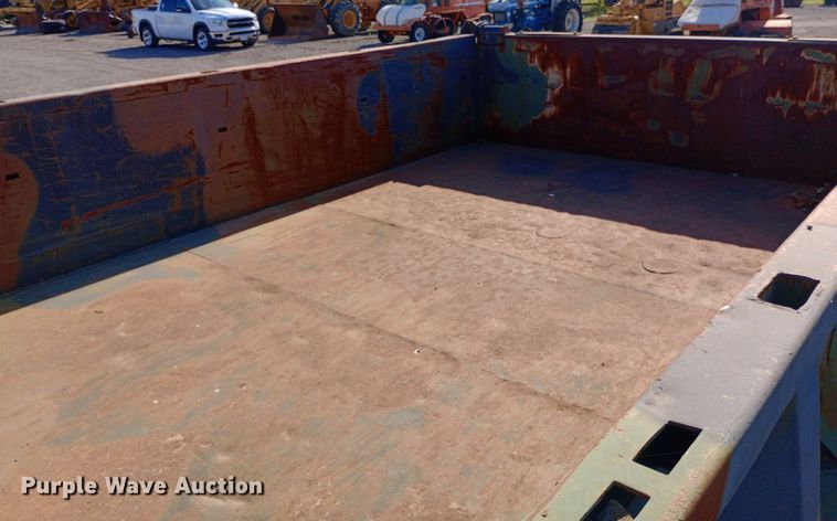 image for item DP1109 1989 Bowen & McLaughlin York M929 dump truck