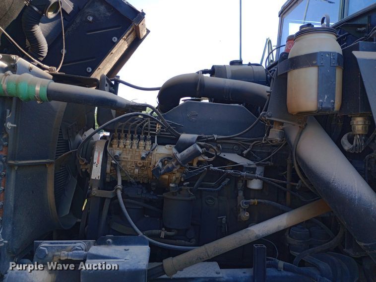 image for item DP1109 1989 Bowen & McLaughlin York M929 dump truck