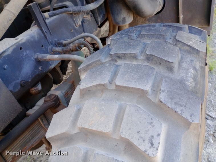 image for item DP1109 1989 Bowen & McLaughlin York M929 dump truck