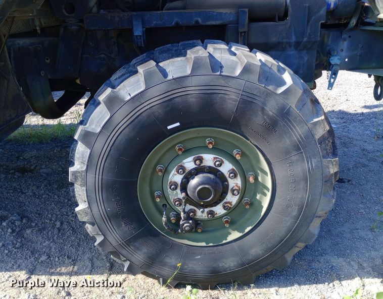 image for item DP1109 1989 Bowen & McLaughlin York M929 dump truck