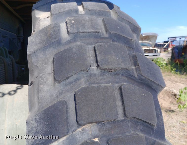 image for item DP1109 1989 Bowen & McLaughlin York M929 dump truck