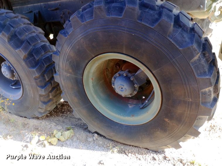 image for item DP1109 1989 Bowen & McLaughlin York M929 dump truck