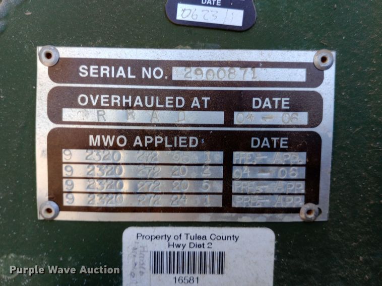 image for item DP1109 1989 Bowen & McLaughlin York M929 dump truck