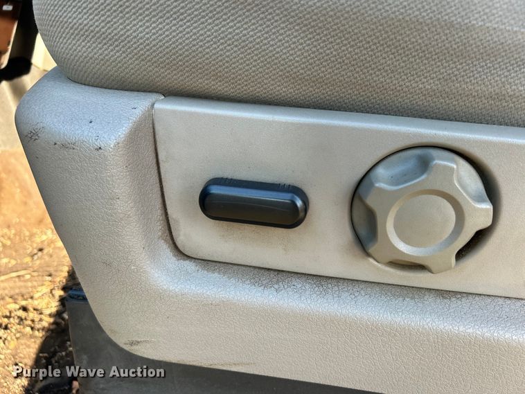 image for item DP1112 2009 Ford F150 SuperCrew pickup truck