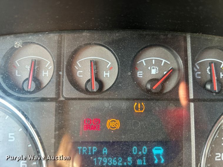 image for item DP1112 2009 Ford F150 SuperCrew pickup truck