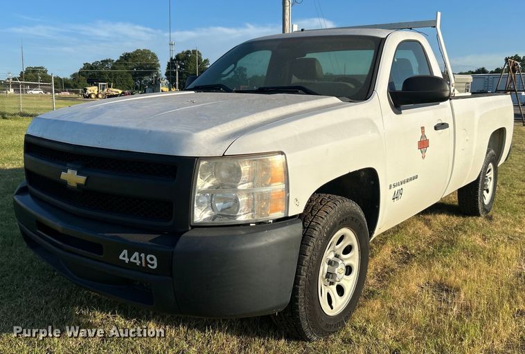 image for item DP1113 2009 Chevrolet Silverado 1500 pickup truck