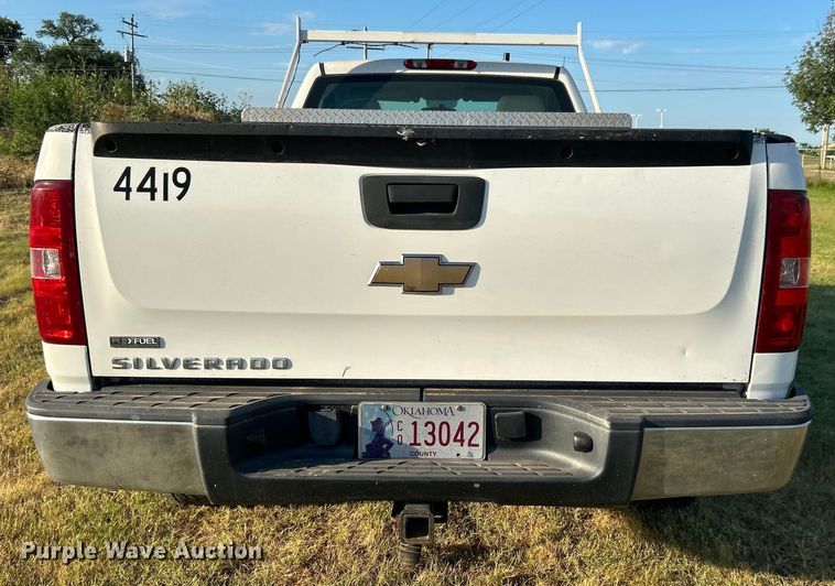 image for item DP1113 2009 Chevrolet Silverado 1500 pickup truck