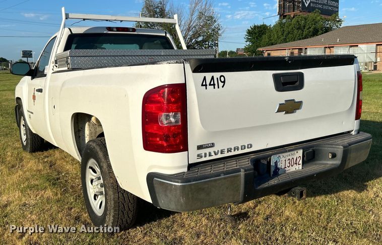 image for item DP1113 2009 Chevrolet Silverado 1500 pickup truck