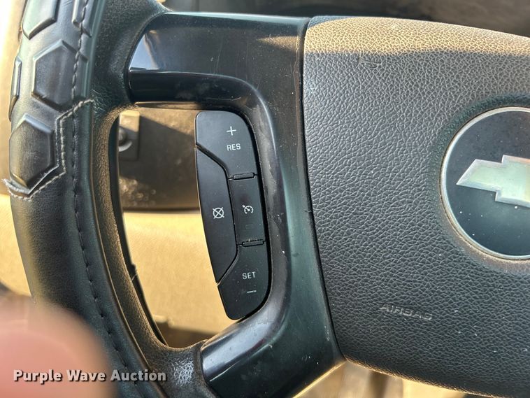 image for item DP1113 2009 Chevrolet Silverado 1500 pickup truck