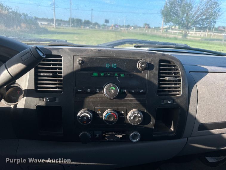 image for item DP1113 2009 Chevrolet Silverado 1500 pickup truck