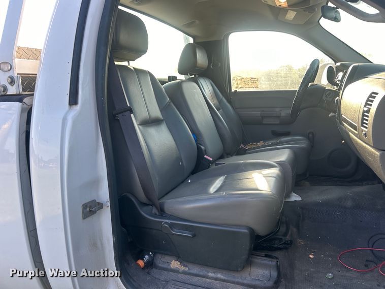 image for item DP1113 2009 Chevrolet Silverado 1500 pickup truck