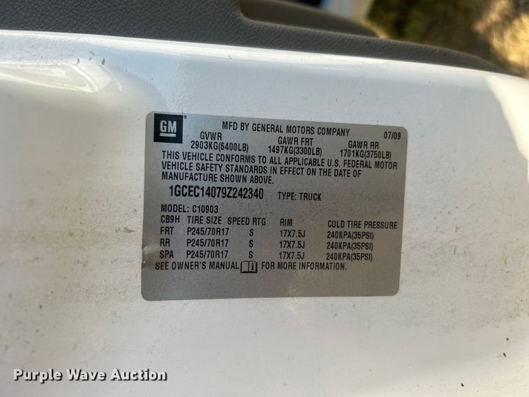 image for item DP1113 2009 Chevrolet Silverado 1500 pickup truck