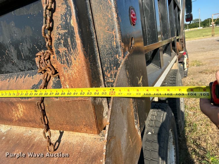 image for item DP1114 2007 International 7400 dump truck