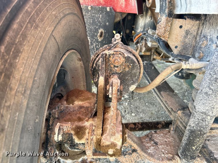 image for item DP1114 2007 International 7400 dump truck