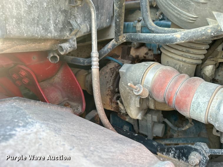 image for item DP1114 2007 International 7400 dump truck