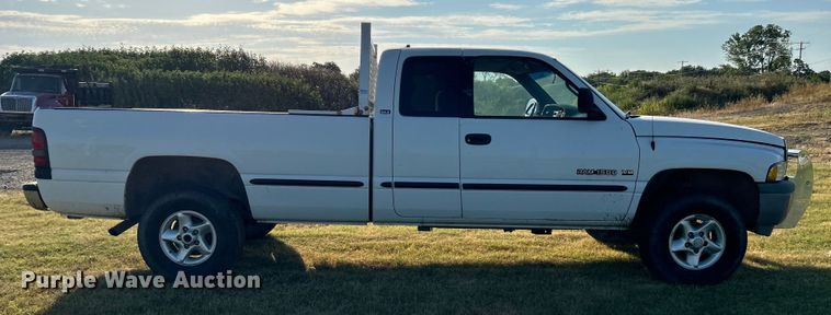 image for item DP1115 1998 Dodge Ram 1500 Quad Cab pickup truck