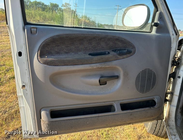 image for item DP1115 1998 Dodge Ram 1500 Quad Cab pickup truck