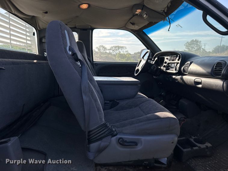 image for item DP1115 1998 Dodge Ram 1500 Quad Cab pickup truck