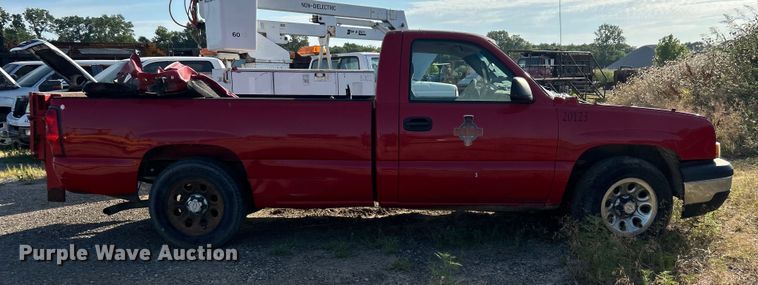 image for item DP1116 2006 Chevrolet Silverado 1500 pickup truck