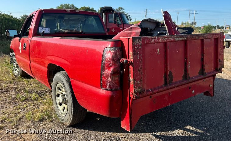 image for item DP1116 2006 Chevrolet Silverado 1500 pickup truck