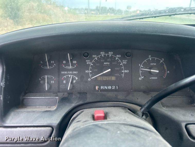 image for item DP1117 1993 Ford F450 Super Duty bucket truck