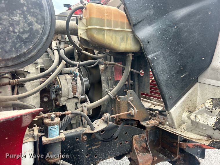 image for item DP1121 2001 International 4900 dump truck