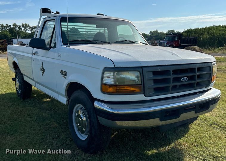 image for item DP1123 1997 Ford F250 pickup truck