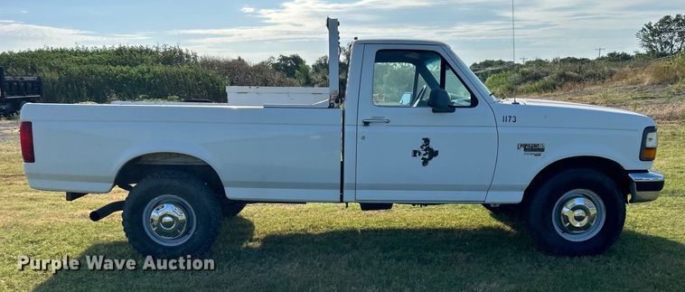 image for item DP1123 1997 Ford F250 pickup truck