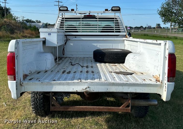 image for item DP1123 1997 Ford F250 pickup truck