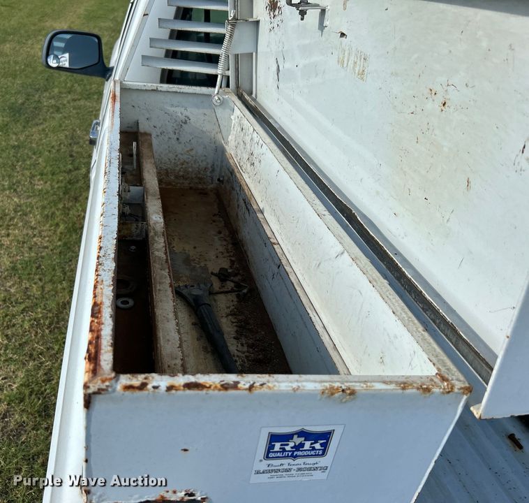 image for item DP1123 1997 Ford F250 pickup truck