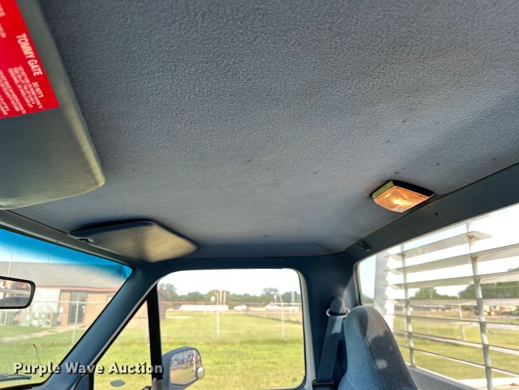 image for item DP1123 1997 Ford F250 pickup truck