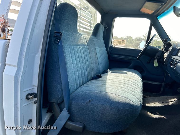 image for item DP1123 1997 Ford F250 pickup truck