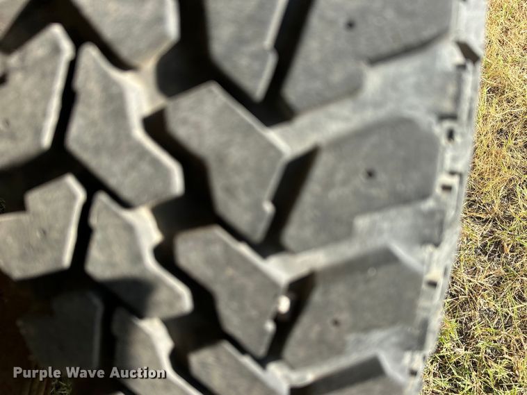 image for item DP1123 1997 Ford F250 pickup truck