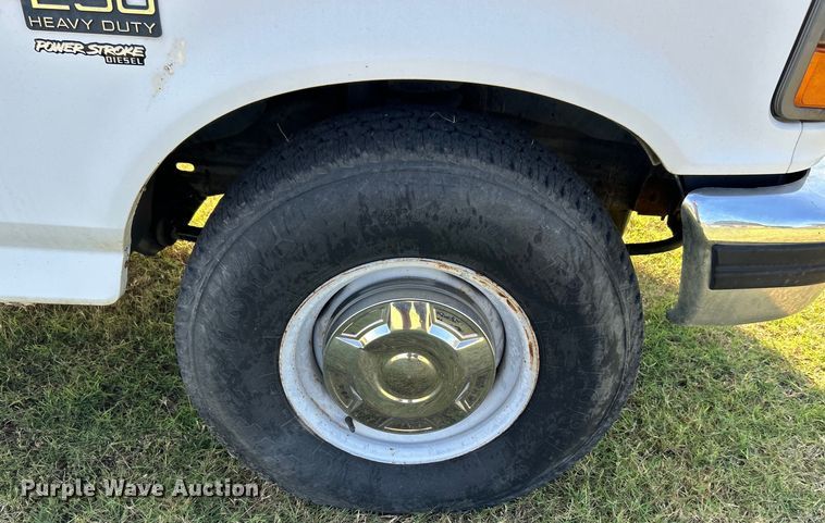 image for item DP1123 1997 Ford F250 pickup truck