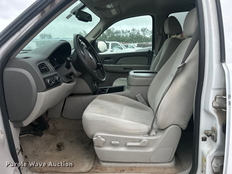 image for item DP1130 2008 Chevrolet Suburban SUV