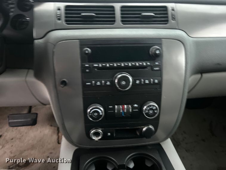 image for item DP1130 2008 Chevrolet Suburban SUV