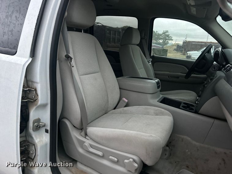image for item DP1130 2008 Chevrolet Suburban SUV