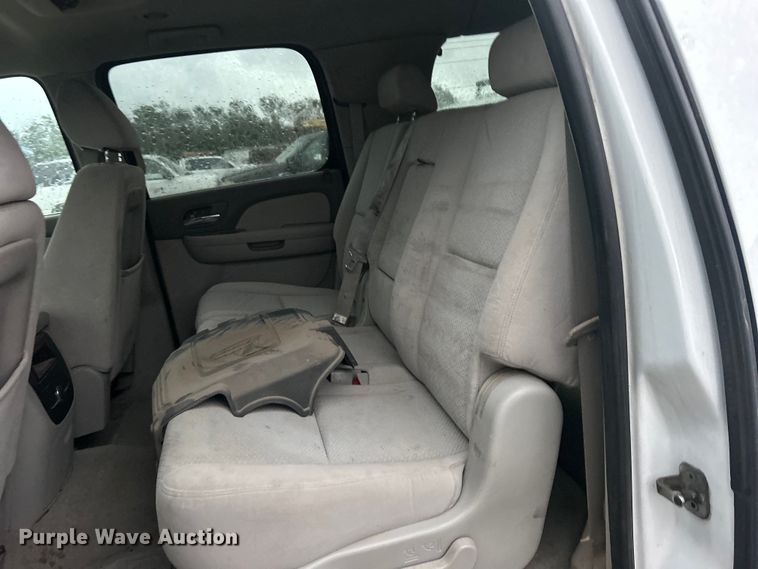 image for item DP1130 2008 Chevrolet Suburban SUV