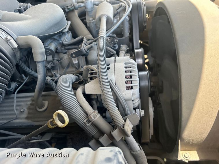 image for item DP1131 1999 Chevrolet Suburban 2500 SUV