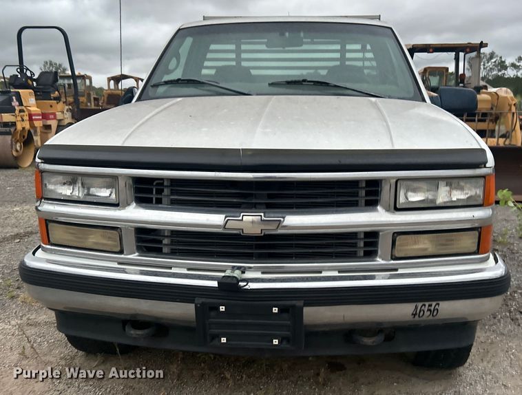 image for item DP1132 1998 Chevrolet K1500 pickup truck