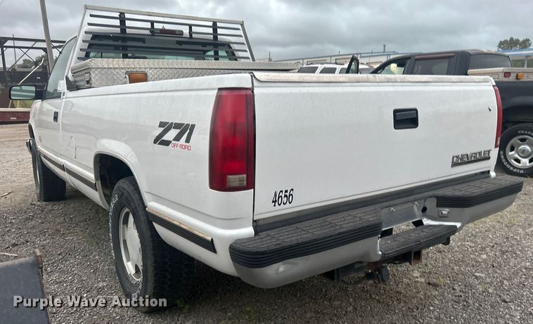 image for item DP1132 1998 Chevrolet K1500 pickup truck