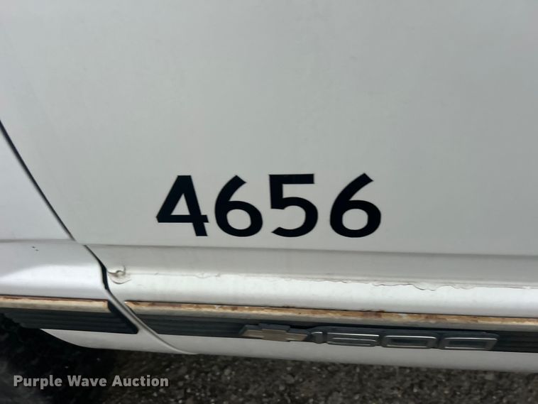 image for item DP1132 1998 Chevrolet K1500 pickup truck