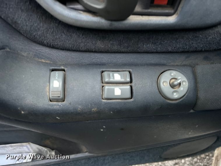 image for item DP1132 1998 Chevrolet K1500 pickup truck