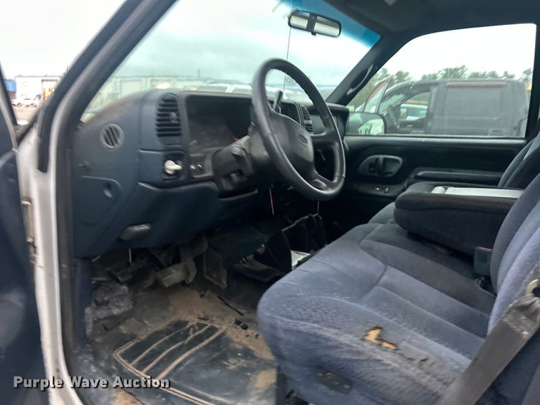 image for item DP1132 1998 Chevrolet K1500 pickup truck