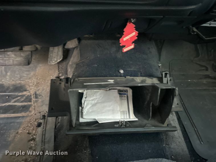 image for item DP1132 1998 Chevrolet K1500 pickup truck