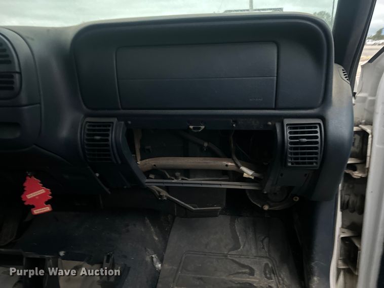 image for item DP1132 1998 Chevrolet K1500 pickup truck