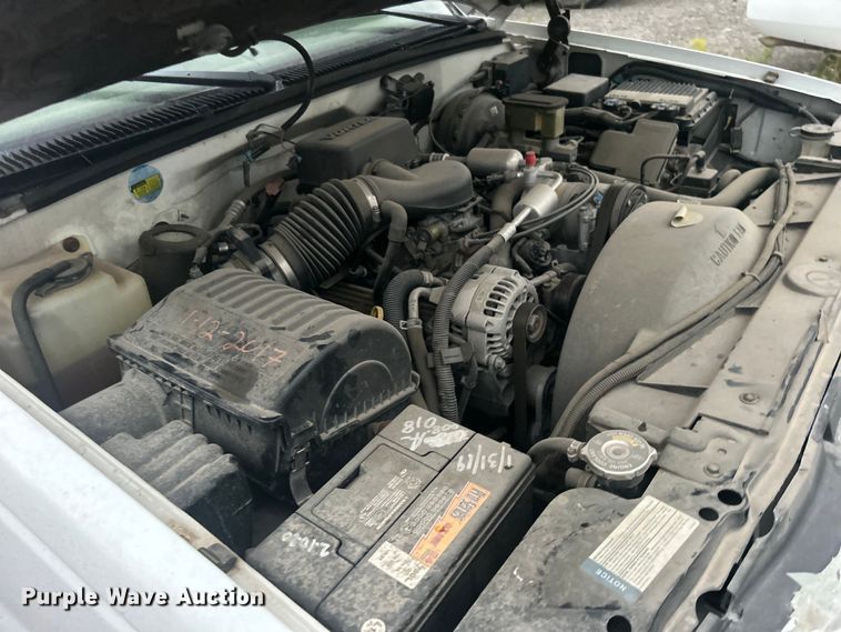 image for item DP1132 1998 Chevrolet K1500 pickup truck