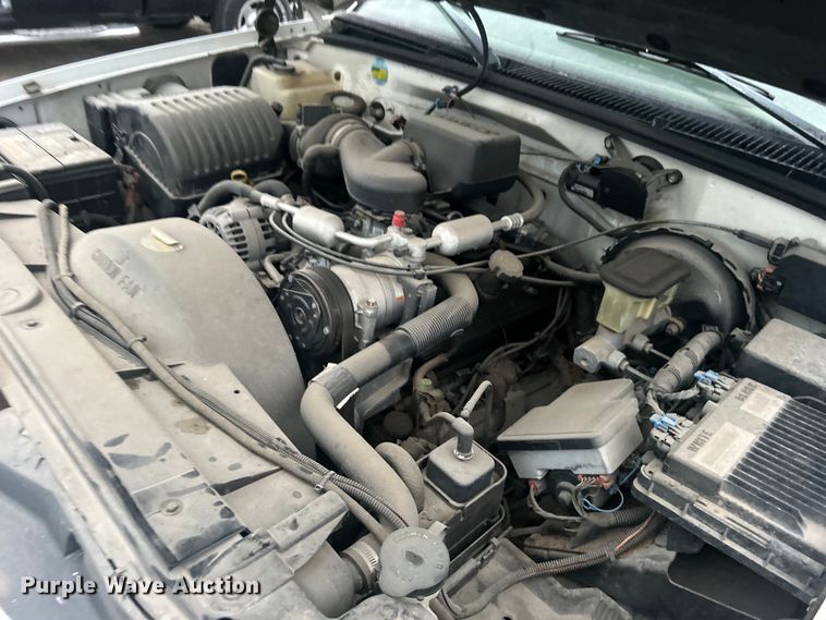 image for item DP1132 1998 Chevrolet K1500 pickup truck