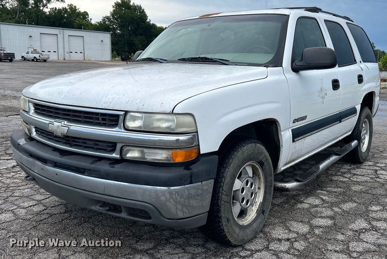 image for item DP1135 2001 Chevrolet Tahoe SUV